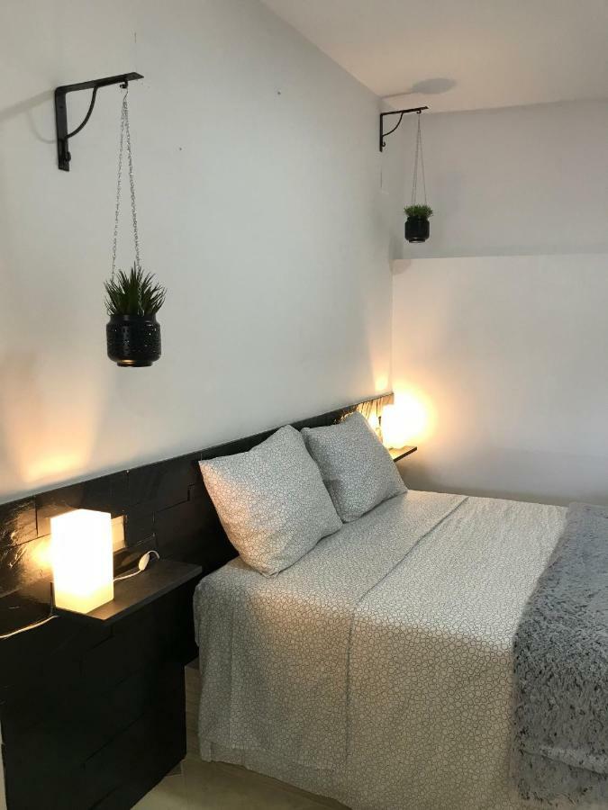 Loft Arco Del Cristo. Apartment Caceres Bagian luar foto